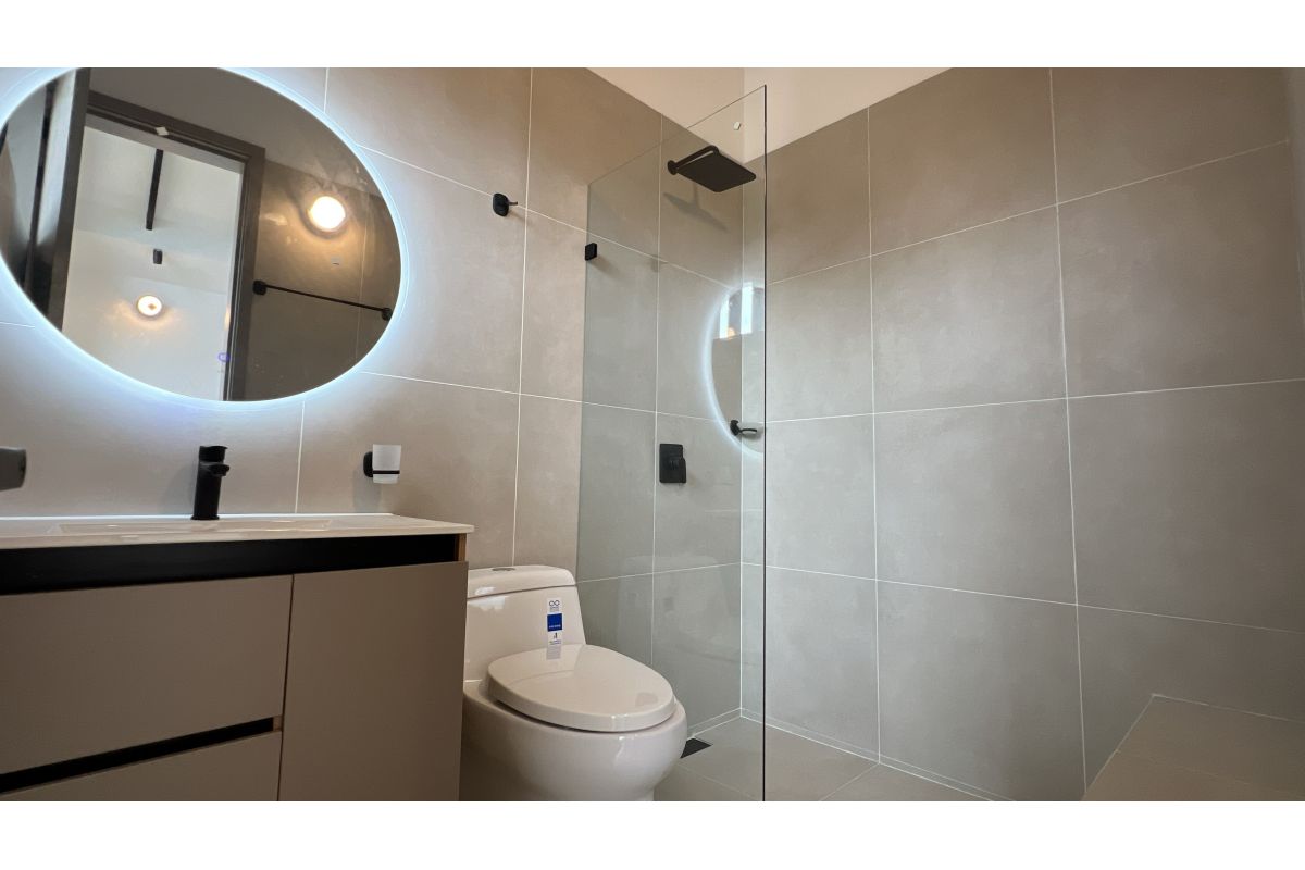 Imagen 7 de MODERNA CASA EN LA CEJA, PARA ESTRENAR ✨