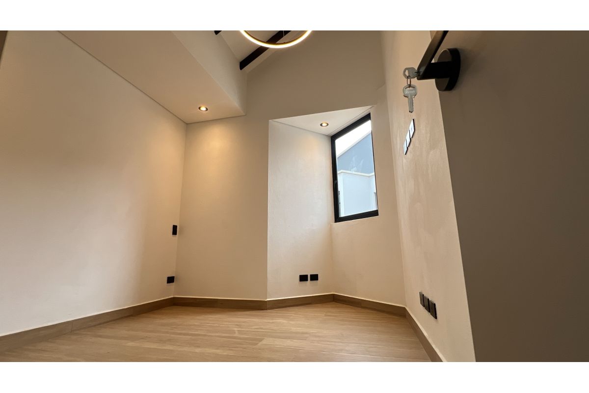 Imagen 8 de MODERNA CASA EN LA CEJA, PARA ESTRENAR ✨