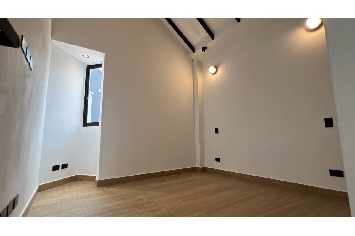 Imagen 9 de MODERNA CASA EN LA CEJA, PARA ESTRENAR ✨