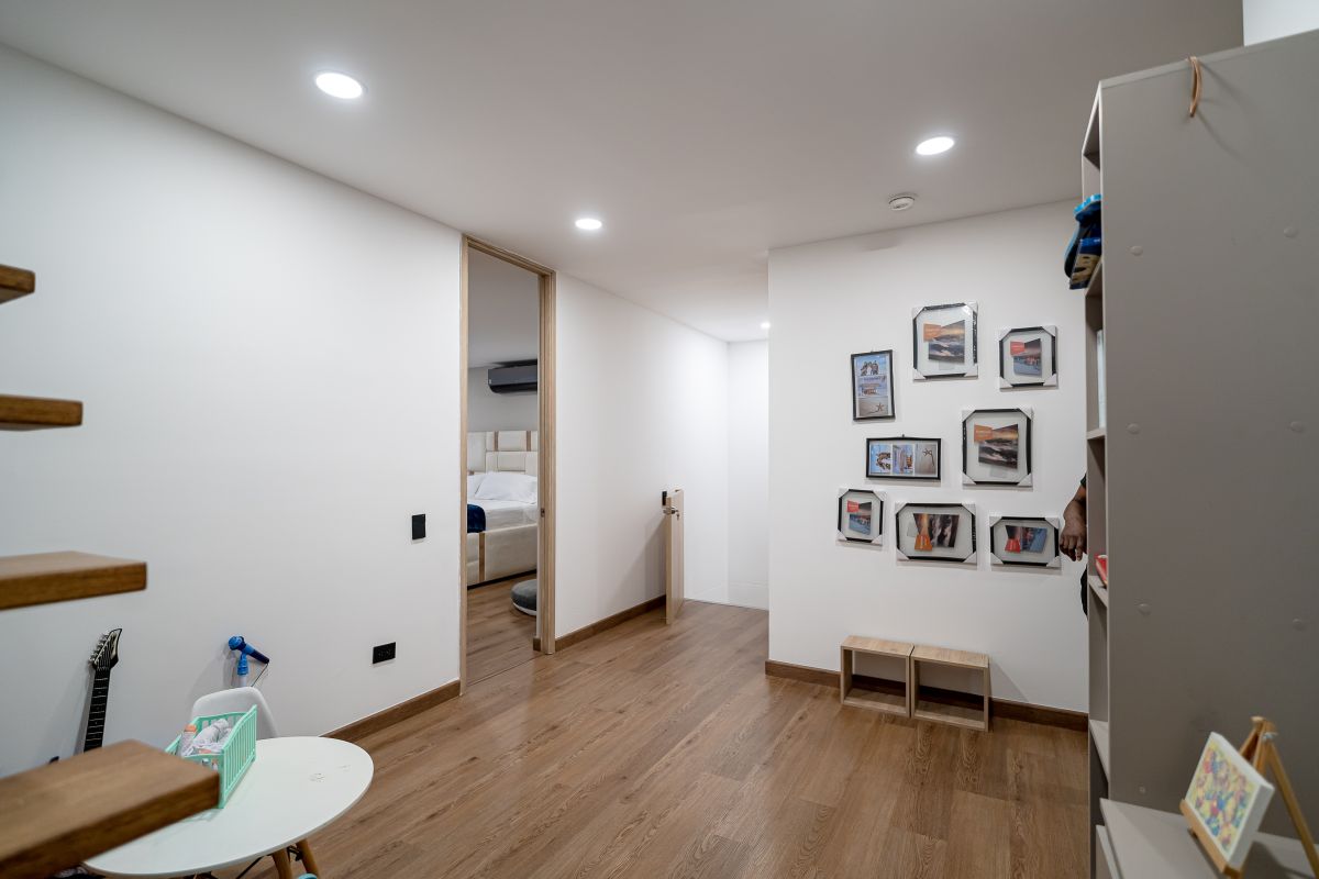 Imagen 11 de HERMOSA CASA EN LA CALLEJA ENVIGADO 🏡