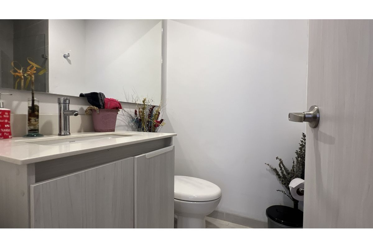 Imagen 13 de UBICACION ESTRATÉGICA EN SABANETA