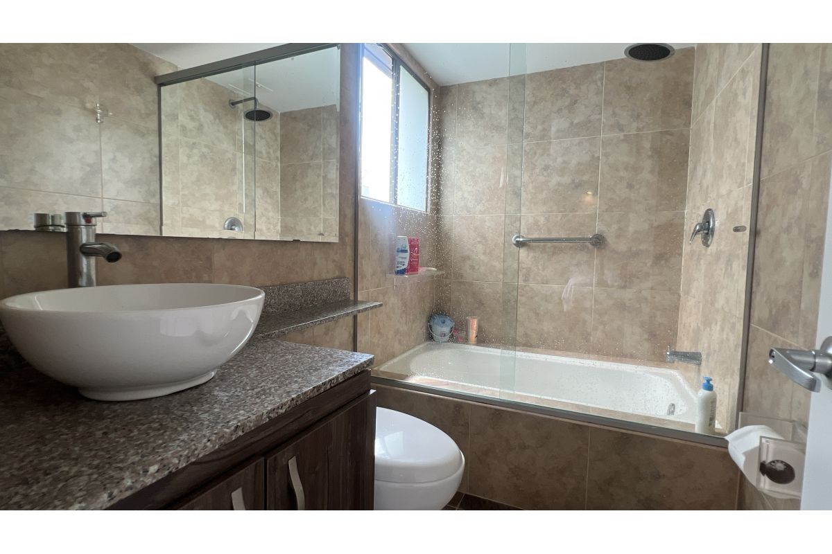 Imagen 7 de ✨ APARTAMENTO CON EXCELENTES ESPACIOS POBLADO- TR. SUPERIOR