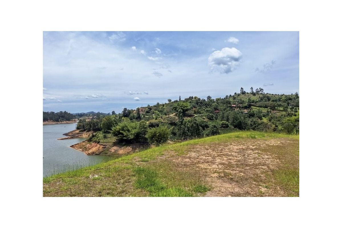 Imagen 4 de 🍃LOTE EN EL PEÑOL- ACCESO PRIVADO A REPRESA 🍃