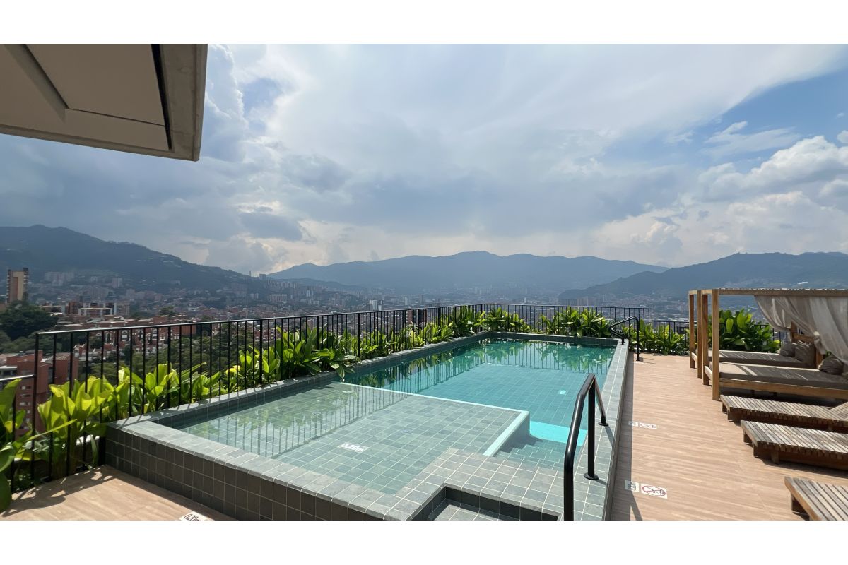 Imagen 14 de ✨APARTAMENTO DE LUJO CON TERRAZA PANORAMICA EN ENVIGADO✨