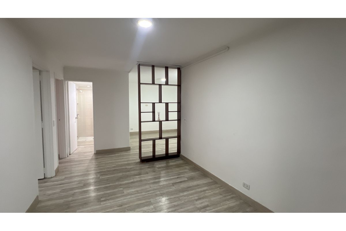 Imagen 9 de CASTROPOL APARTAMENTO CON AMPLIOS ESPACIOS ✨