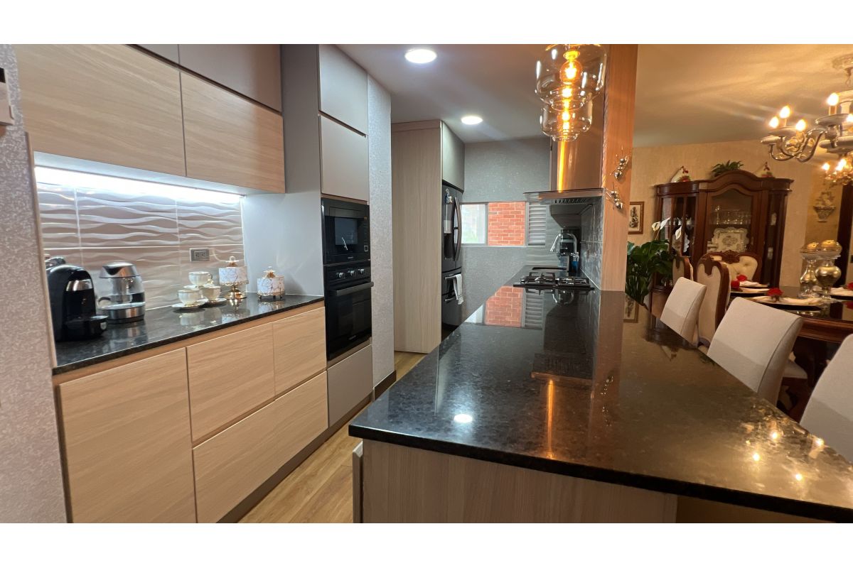 Imagen 7 de ESPECTACULAR APARTAMENTO EN EL POBLADO