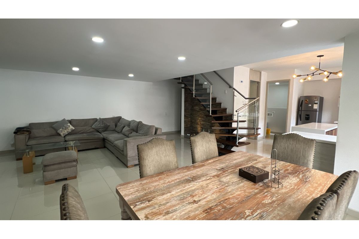 Imagen 3 de HERMOSO PENTHOUSE EN ENVIGADO