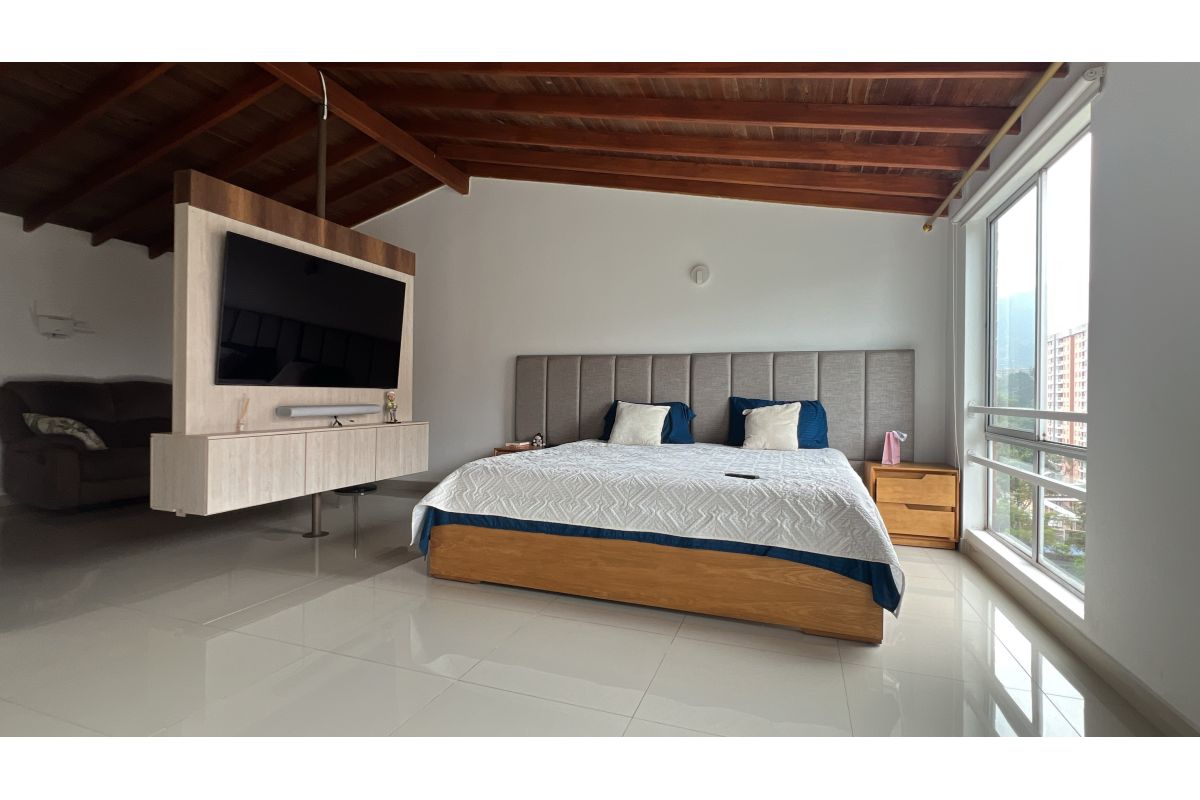 Imagen 16 de HERMOSO PENTHOUSE EN ENVIGADO