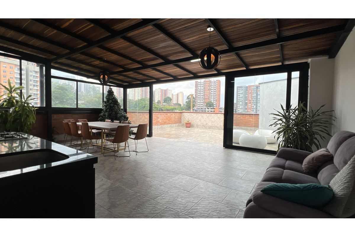 Imagen 17 de HERMOSO PENTHOUSE EN ENVIGADO