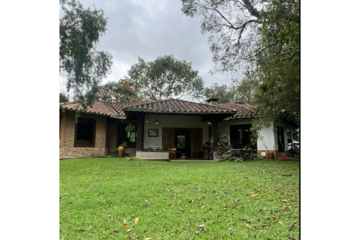 Imagen 2 de VENTA DE CASA EN LLANOGRANDE