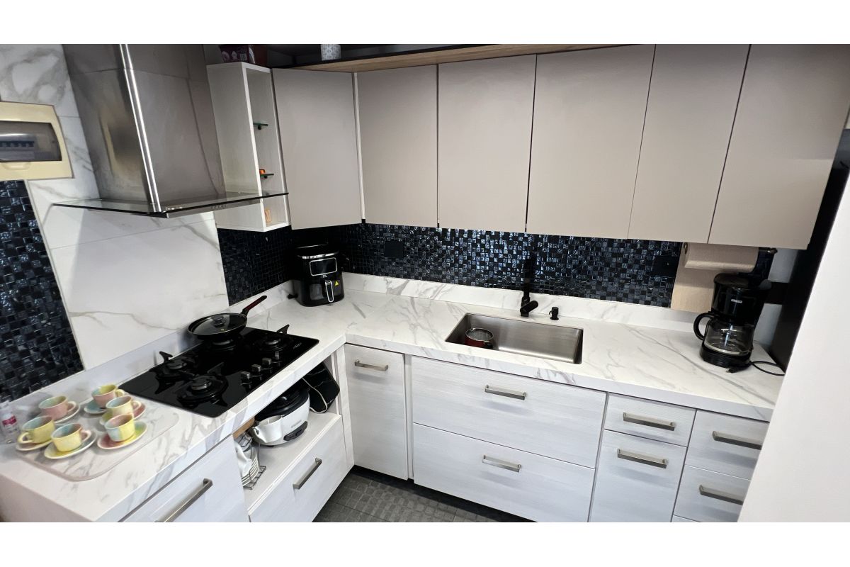 Imagen 3 de APARTAMENTO EN VENTA LOMA DE LOS BERNAL, HERMOSOS ACABADOS 🔑