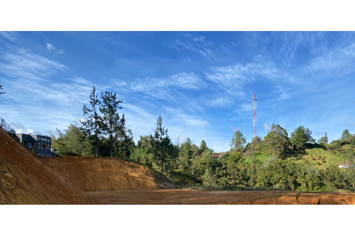 Imagen 2 de LOTE CON LA MEJOR VISTA EN EL ALTO DEL ESCOBERO 🌱