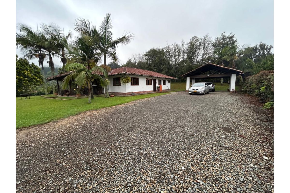 Imagen 1 de VENTA CASA SECTOR SAJONIA